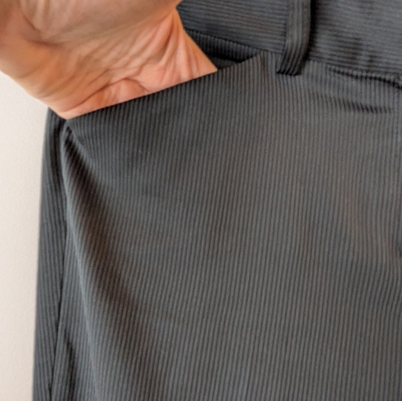 Theory Women's Black Pants 6 - Picture 6 of 11